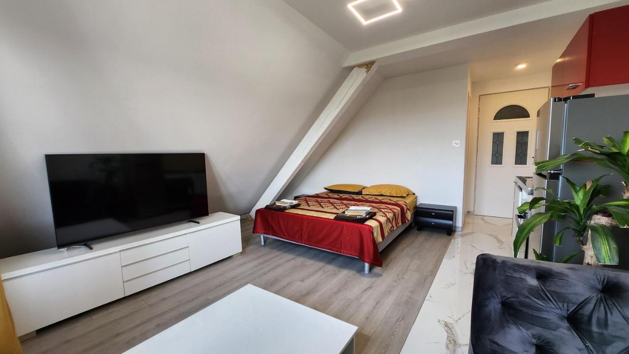 Appartement Vue Panoramique Sur La Plaine D'Alsace Andolsheim Exteriör bild